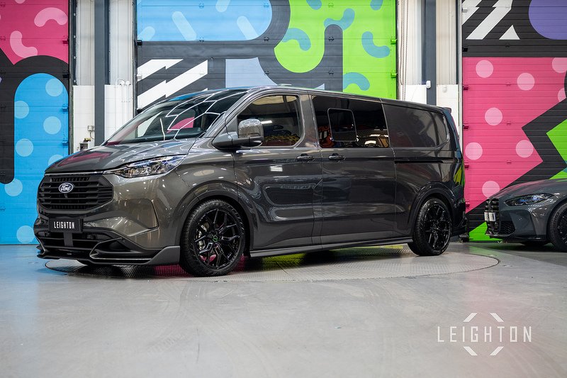Ford Transit Custom 2.5 320 PHEV 232ps Auto Double Cab L2 - N5674