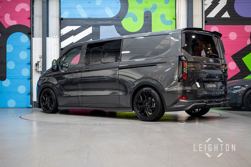 Ford Transit Custom 2.5 320 PHEV 232ps Auto Double Cab L2 - N5674