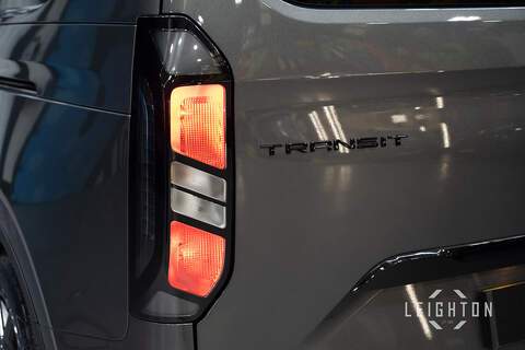 Ford Transit Custom 2.5 320 PHEV 232ps Auto Double Cab L2 - N5674