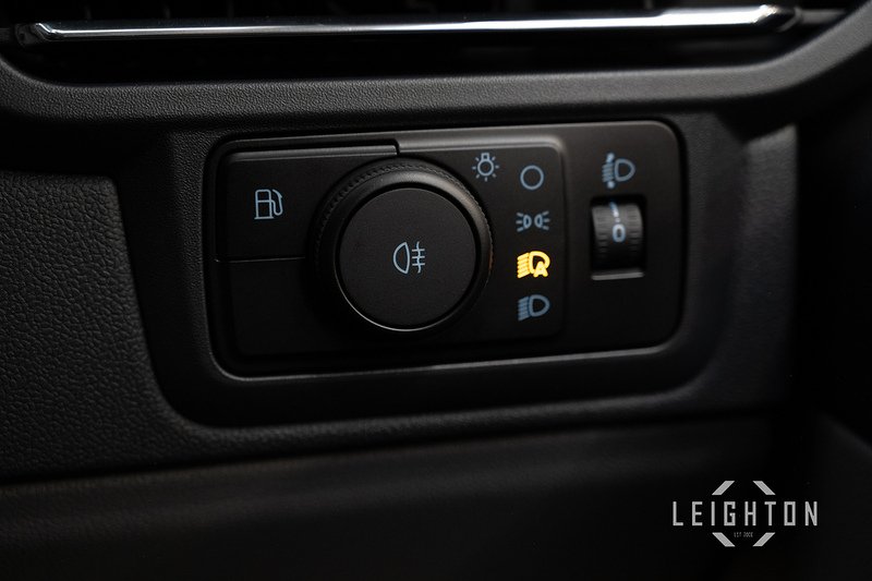 Ford Transit Custom 2.5 320 PHEV 232ps Auto Double Cab L2 - N5674