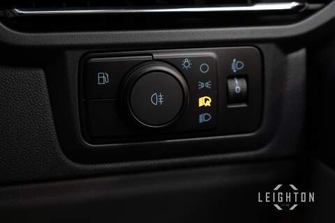 Ford Transit Custom 2.5 320 PHEV 232ps Auto Double Cab L2 - N5674