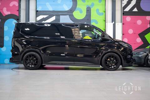 Ford Transit Custom 2.5 320 PHEV 232ps Auto Panel Van L1 - N5685