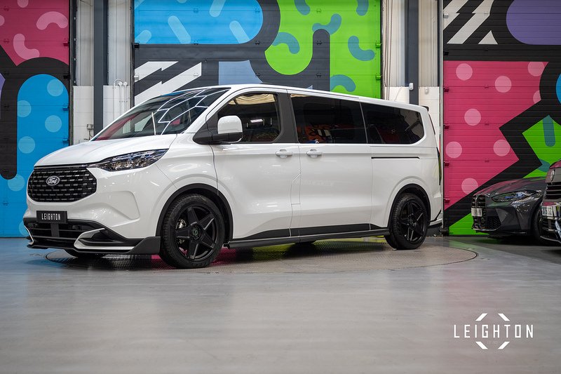 Ford Tourneo Custom 2.5 340 PHEV 232ps Auto Tourneo L2 - N5693