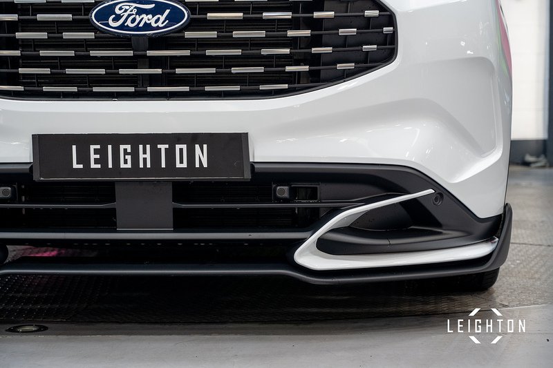 Ford Tourneo Custom 2.5 340 PHEV 232ps Auto Tourneo L2 - N5693