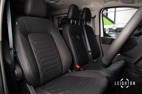 Ford Tourneo Custom 2.5 340 PHEV 232ps Auto Tourneo L2 - N5693