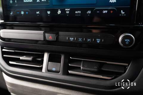 Ford Tourneo Custom 2.5 340 PHEV 232ps Auto Tourneo L2 - N5693