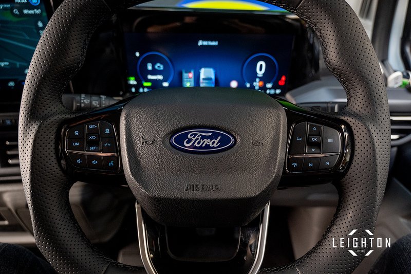 Ford Tourneo Custom 2.5 340 PHEV 232ps Auto Tourneo L2 - N5693