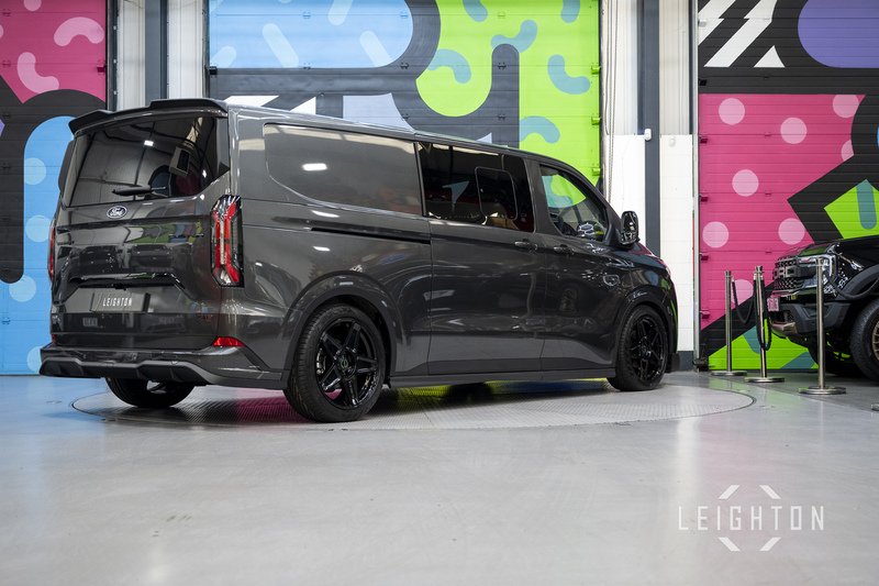 Ford Transit Custom 2.5 320 232ps Auto PHEV Double Cab L2 - N5695