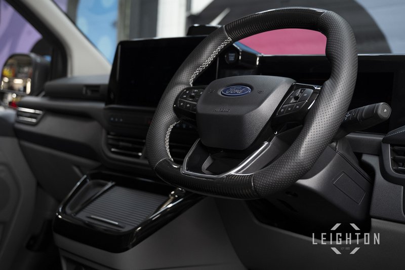 Ford Transit Custom 2.5 320 232ps Auto PHEV Double Cab L2 - N5695