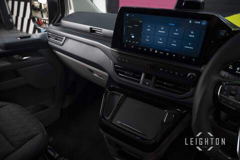 Ford Transit Custom 2.5 320 232ps Auto PHEV Double Cab L2 - N5695