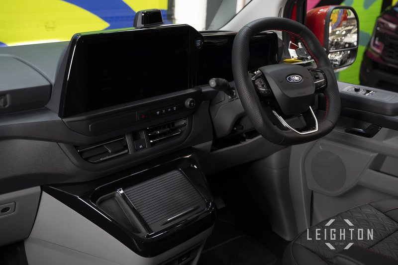 Ford Transit Custom 2.5 320 232ps Auto PHEV Double Cab L2 - N5698