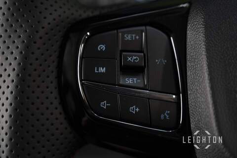 Ford Transit Custom 2.5 320 232ps Auto PHEV Double Cab L2 - N5698
