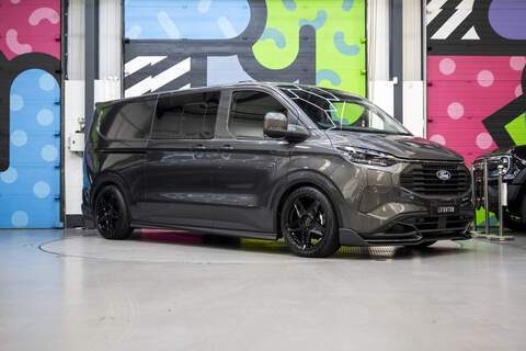 Ford Transit Custom 2.5 320 232ps Auto PHEV Double Cab L1
