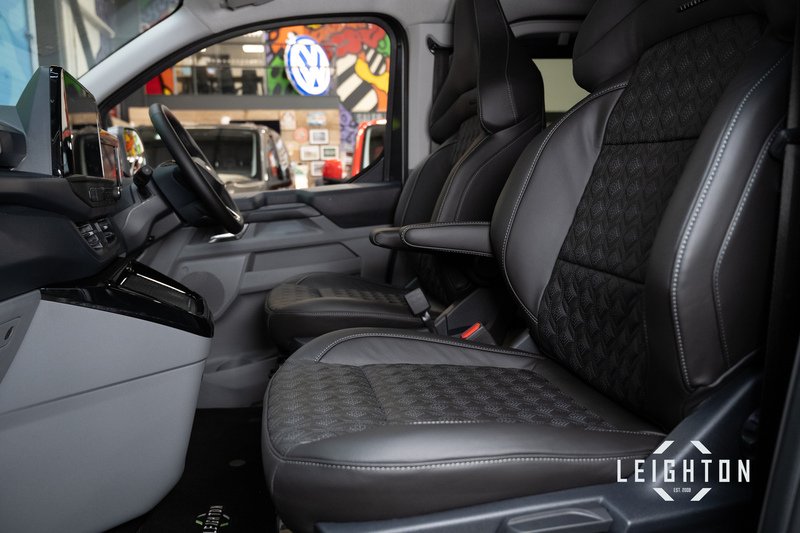 Ford Transit Custom 2.5 320 232ps Auto Phev Double Cab L1 - N5705