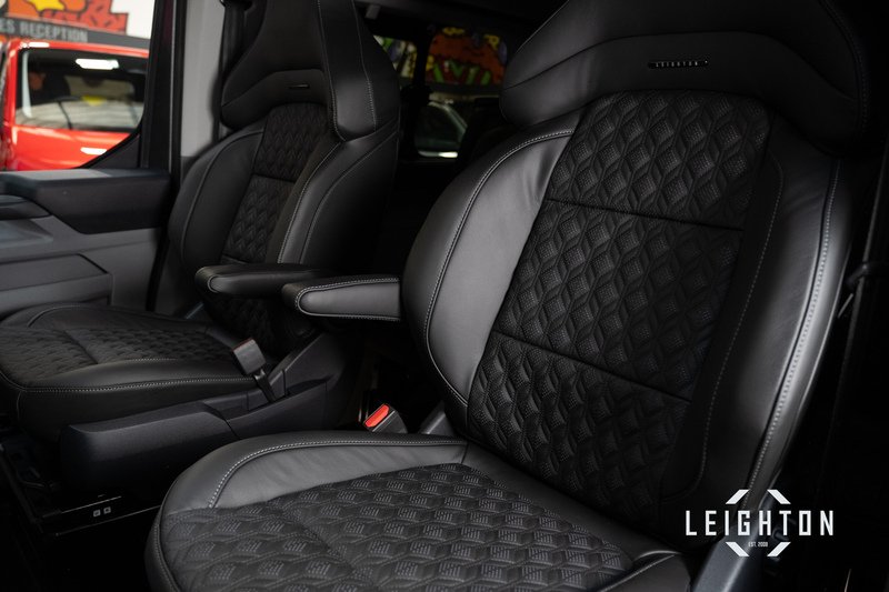 Ford Transit Custom 2.5 320 232ps Auto Phev Double Cab L1 - N5705