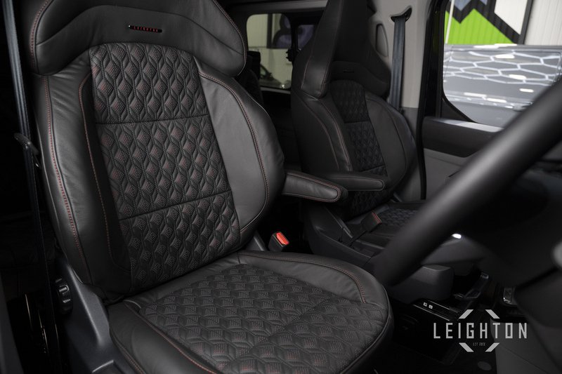 Ford Transit Custom 2.5 320 232ps Auto PHEV Double Cab L1 - N5708