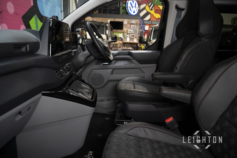 Ford Transit Custom 2.5 320 232ps Auto PHEV Double Cab L1 - N5708