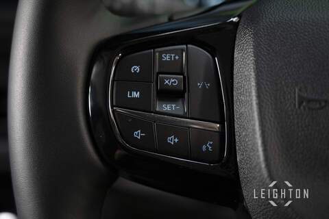 Ford Transit Custom 2.5 320 232ps Auto PHEV Double Cab L1 - N5708