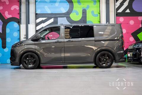 Ford Transit Custom 2.5 320 232ps Auto PHEV Double Cab L1 - N5712