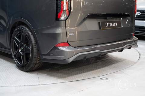 Ford Transit Custom 2.5 320 232ps Auto PHEV Double Cab L1 - N5712