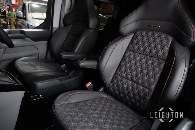 Ford Transit Custom 2.5 320 232ps Auto PHEV Double Cab L1 - N5712