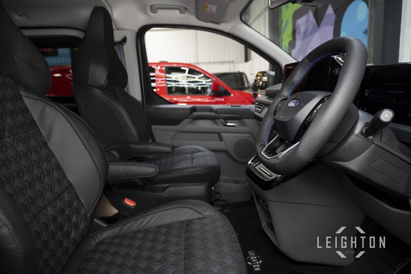 Ford Transit Custom 2.5 320 232ps Auto PHEV Double Cab L1 - N5713