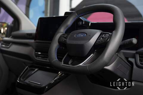Ford Transit Custom 2.5 320 232ps Auto PHEV Double Cab L1 - N5713