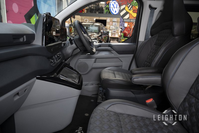 Ford Transit Custom 2.5 320 232ps Auto PHEV Double Cab L1 - N5713