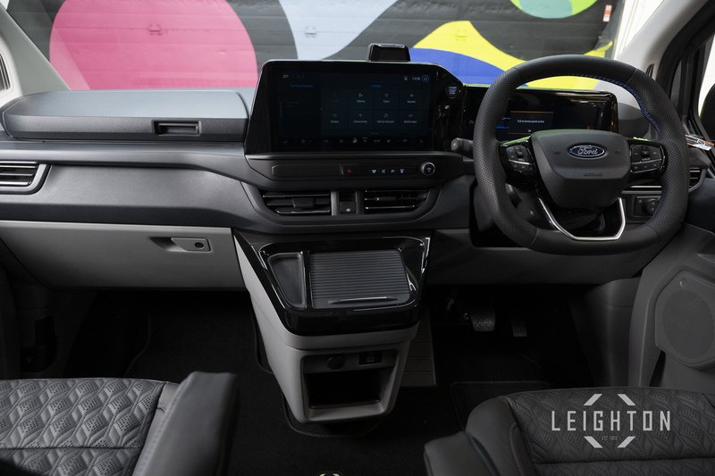 Ford Transit Custom 2.5 320 232ps Auto PHEV Double Cab L1 - N5713