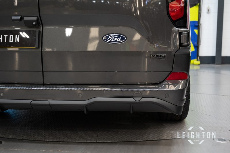 Ford Transit Custom 2.5 320 232ps Auto PHEV Panel Van L2 - N5715