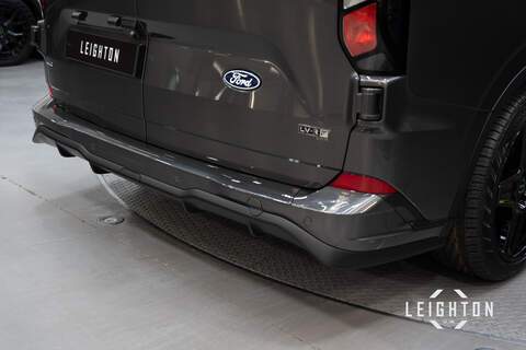 Ford Transit Custom 2.5 320 232ps Auto PHEV Panel Van L2 - N5715