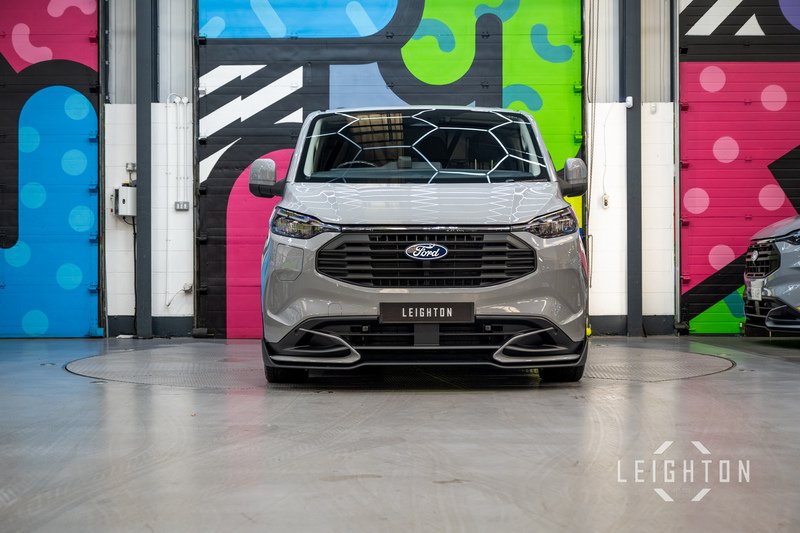 Ford Transit Custom 2.5 320 232ps Auto PHEV Panel Van L2 - N5720