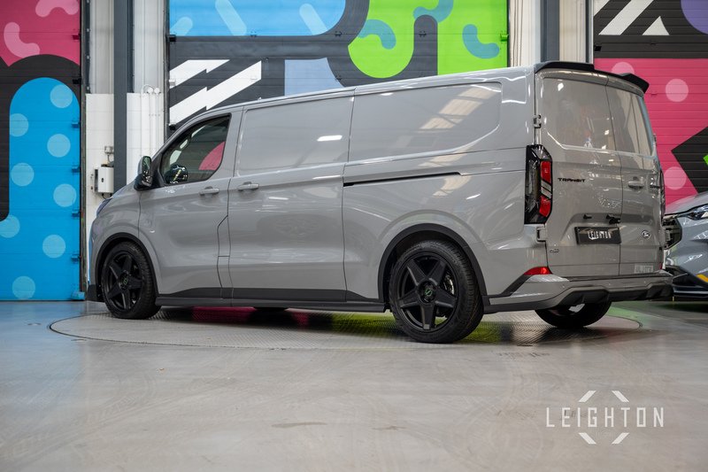 Ford Transit Custom 2.5 320 232ps Auto PHEV Panel Van L2 - N5720