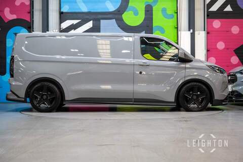 Ford Transit Custom 2.5 320 232ps Auto PHEV Panel Van L2 - N5720