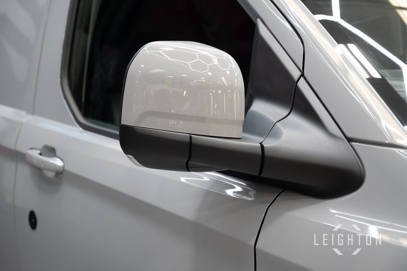 Ford Transit Custom 2.5 320 232ps Auto PHEV Panel Van L2 - N5720