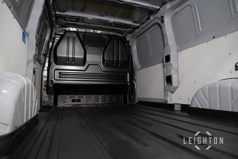Ford Transit Custom 2.5 320 232ps Auto PHEV Panel Van L2 - N5720