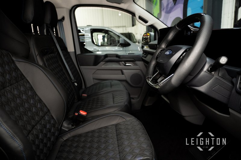 Ford Transit Custom 2.5 320 232ps Auto PHEV Panel Van L2 - N5720