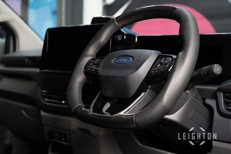 Ford Transit Custom 2.5 320 232ps Auto PHEV Panel Van L2 - N5720