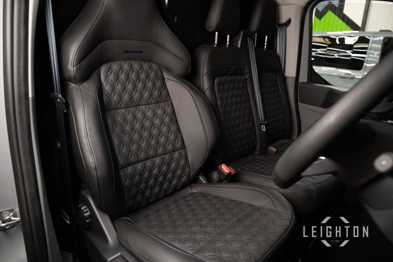 Ford Transit Custom 2.5 320 232ps Auto PHEV Panel Van L2 - N5720