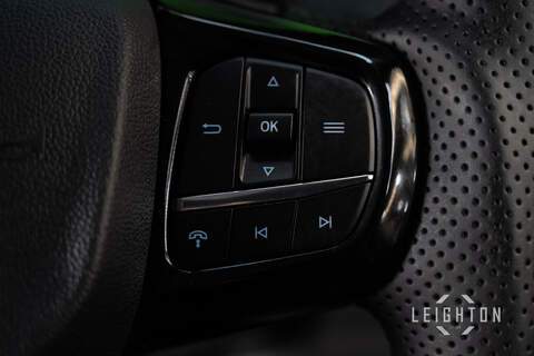Ford Transit Custom 2.5 320 232ps Auto PHEV Panel Van L2 - N5720