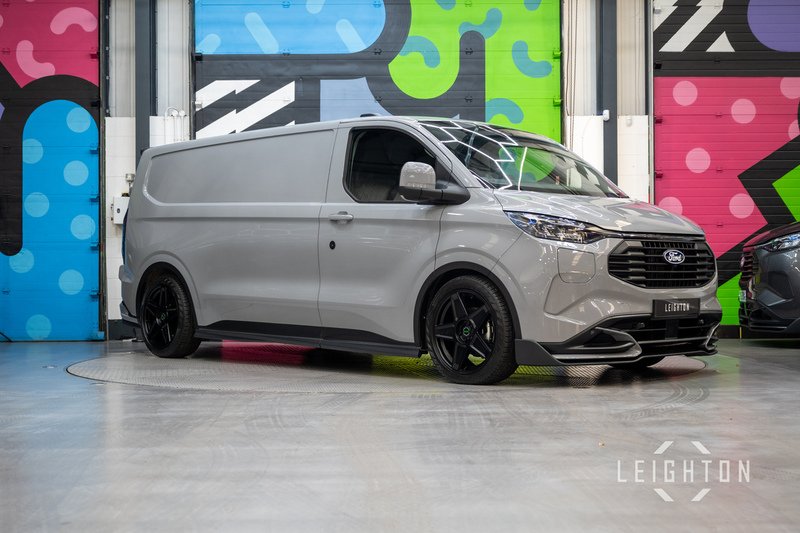 Ford Transit Custom 2.5 320 232ps Auto PHEV Panel Van L2 - N5723