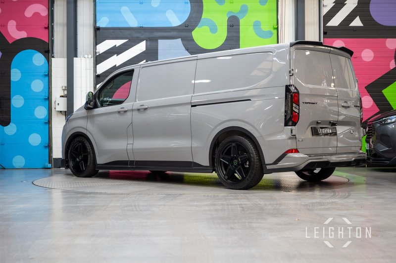 Ford Transit Custom 2.5 320 232ps Auto PHEV Panel Van L2 - N5723