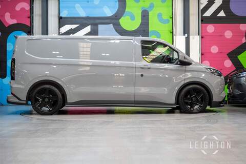 Ford Transit Custom 2.5 320 232ps Auto PHEV Panel Van L2 - N5723