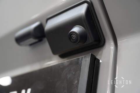 Ford Transit Custom 2.5 320 232ps Auto PHEV Panel Van L2 - N5723