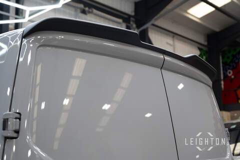 Ford Transit Custom 2.5 320 232ps Auto PHEV Panel Van L2 - N5723