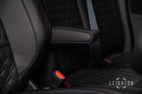 Ford Transit Custom 2.5 320 232ps Auto PHEV Panel Van L2 - N5723
