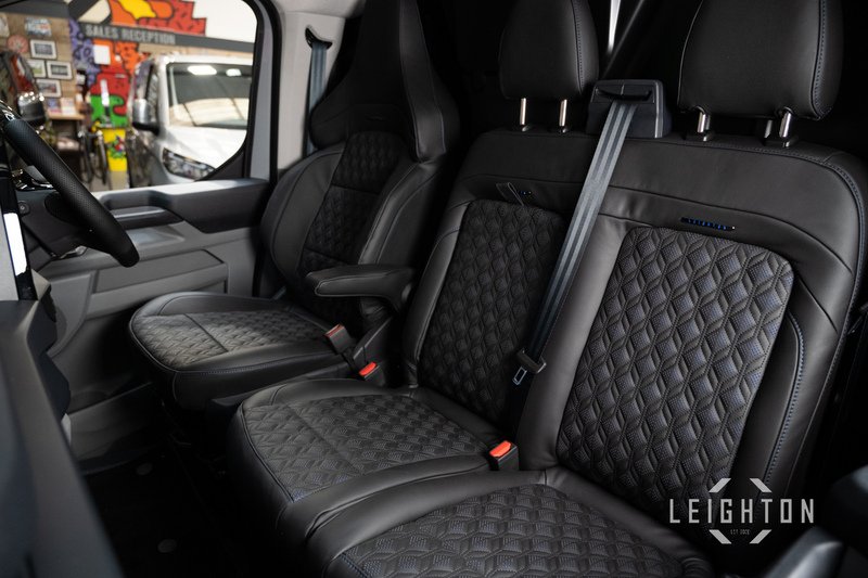 Ford Transit Custom 2.5 320 232ps Auto PHEV Panel Van L2 - N5723