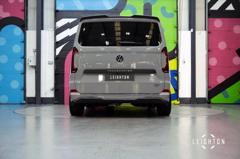 Volkswagen Transporter 2.0 T32 Diesel 170ps Auto Kombi SWB - N5736