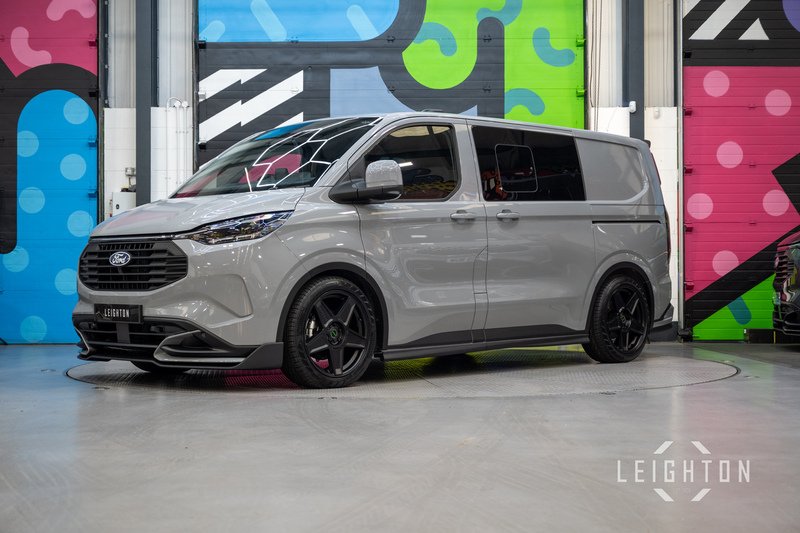 Ford Transit Custom 2.5 320 232ps Auto PHEV Double Cab L1 - N5740