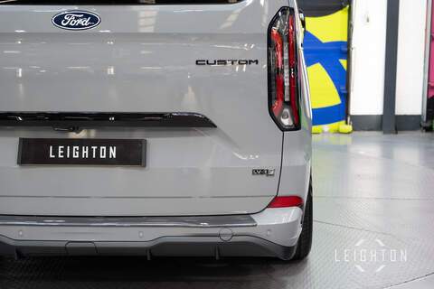 Ford Transit Custom 2.5 320 232ps Auto PHEV Double Cab L1 - N5740